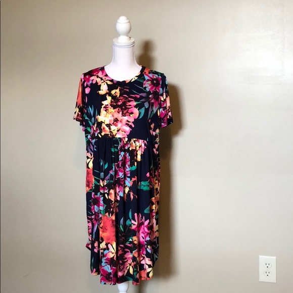 LAST ONE! 1X Navy Vibrant Floral Babydoll Dress - Picture 2 of 6